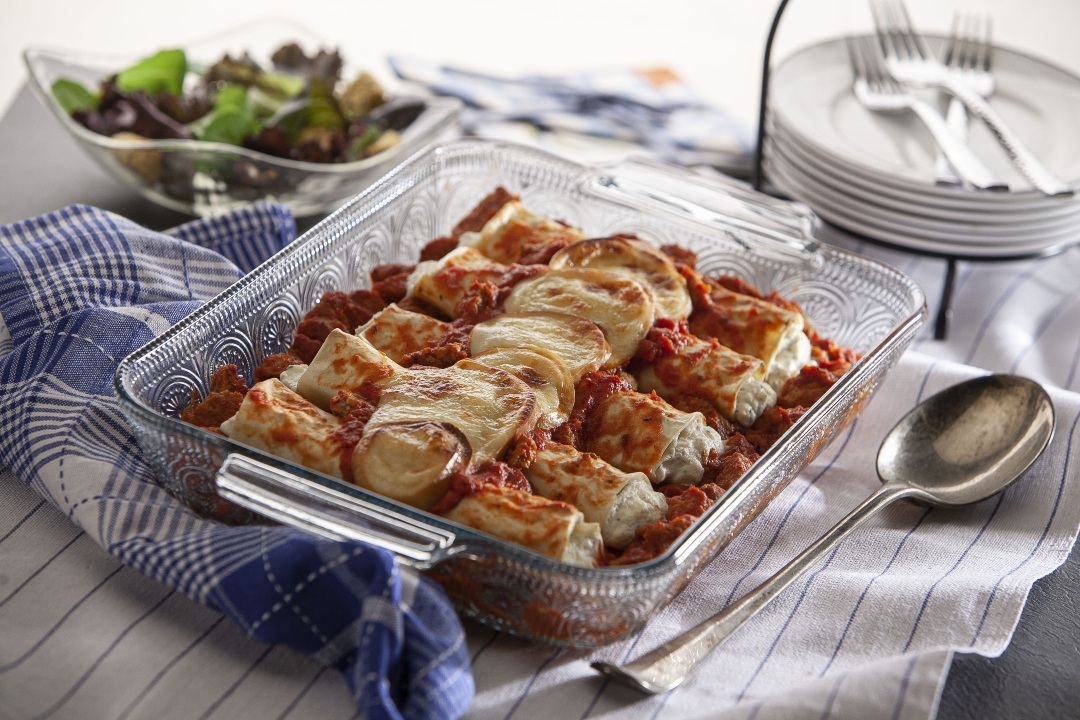 Baked Manicotti with Italian - Style Meatballs and Smoked Mozzarella 