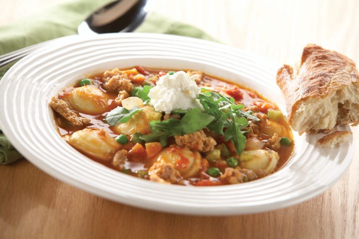 Mini Rounds® Cheese Ravioli Soup with Italian Sausage and Baby Arugula