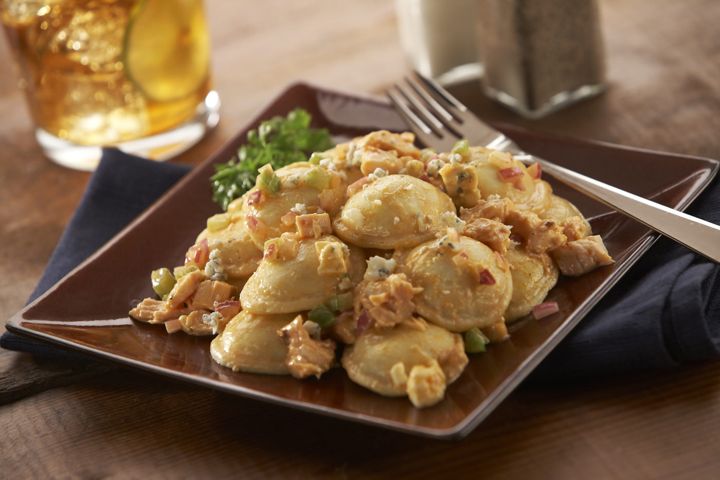 Mini Rounds® Cheese Ravioli Buffalo Chicken Salad