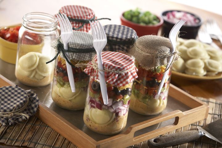 Mini Rounds® Cheese Ravioli Taco Dip Salad