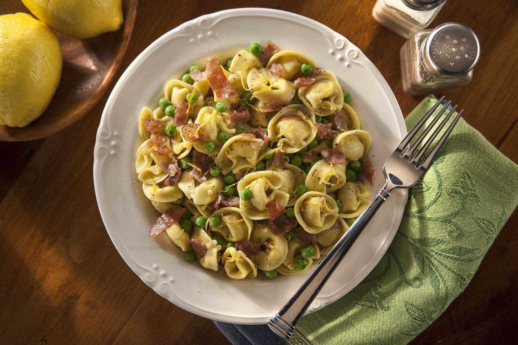 Cheese Tortellini with Peas and Prosciutto
